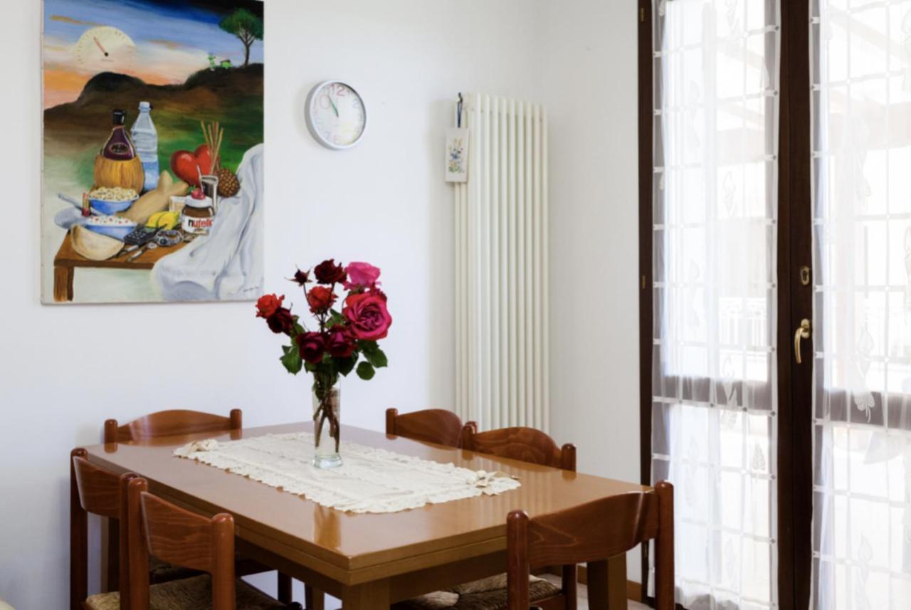 Relax In Collina Apartment Misano Adriatico Exterior photo